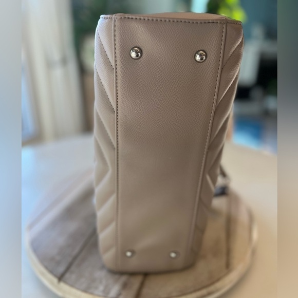 Marc New York Andrew Marc Purse - Picture 5 of 13